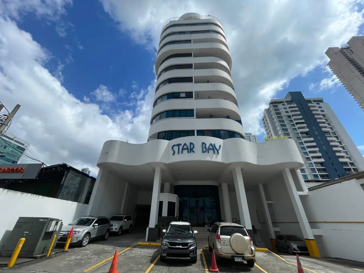 PH Star Bay, San Francisco — photograph 1, courtesy of Grupo Garzon Realty